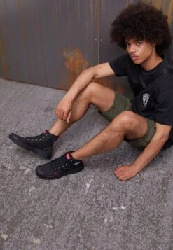 Palladium Pampa Hi Dare Unisex - Lace-Up Ankle Boots - Black -Stride Vibe Outlet Store 23ee1923888e49c9b1d0727b8fe5f1d8