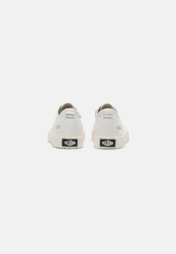 Palladium Ace Unisex - Trainers - Star White -Stride Vibe Outlet Store bc9a952497ff4103a128425331dd4dfa