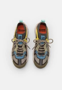 Palladium Off Grid Unisex - Trainers - Dusky Green/Black -Stride Vibe Outlet Store d629f063b99841c48484b89a09a43fb8