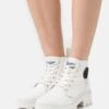 Palladium Vegan Pallabase- Ankle Boots - Star White