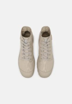 Palladium Mono Chrome Unisex - Lace-Up Ankle Boots - Rainy Day -Stride Vibe Outlet Store e76d4f593e494f72ab65bdbc42f15086